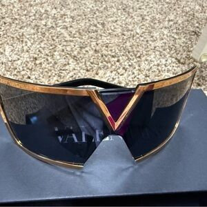 Valentino Women's Sunglasses with Gold Frame and Black Lenses